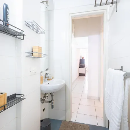 Guesthost - Bright And In